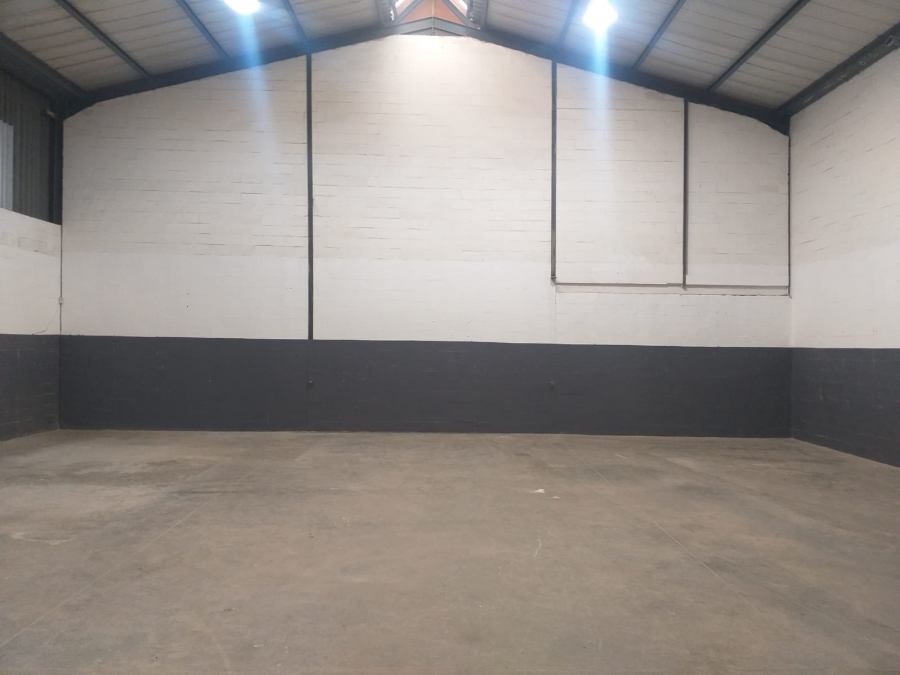 To Let Commercial Property for Rent in Parow Industrial Western Cape